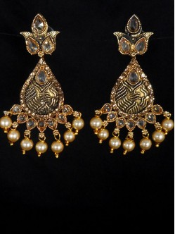 trendy-earring-3G220ER28499